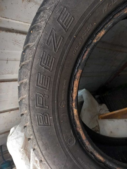 Продам летнюю резину 175/65 R14