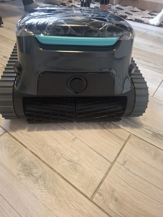 Vând aspirator robot piscina  Aiper Scupa S1  Pro
