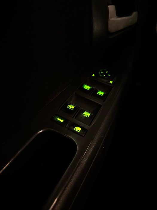 Продам приору 2013 года