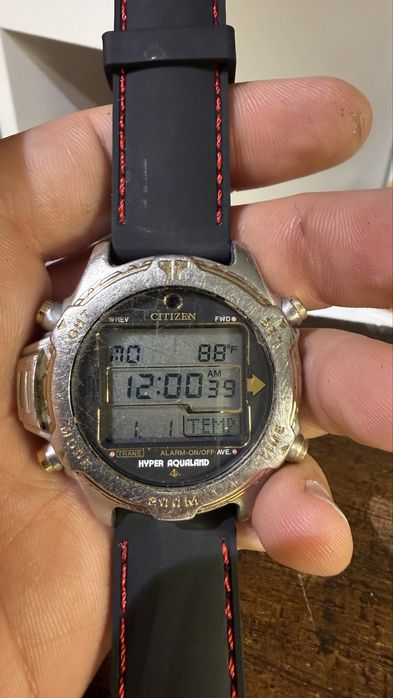 Citizen hyper aqualand diver scufundari