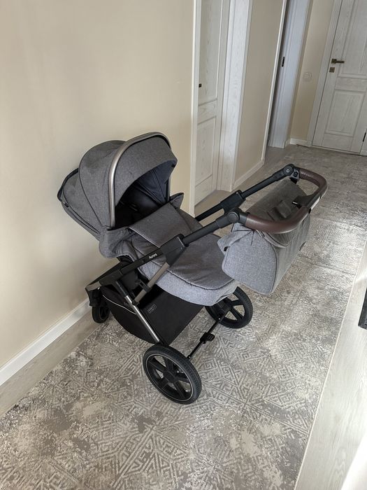 Коляска Aurora Carello