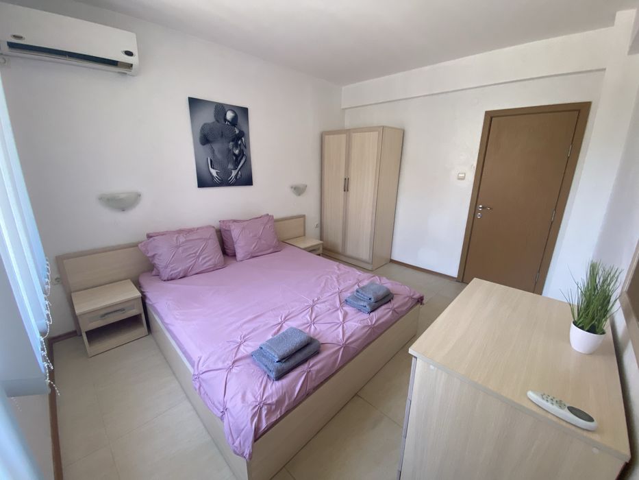 Тристаен апартамент за нощувки в Слънчев бряг