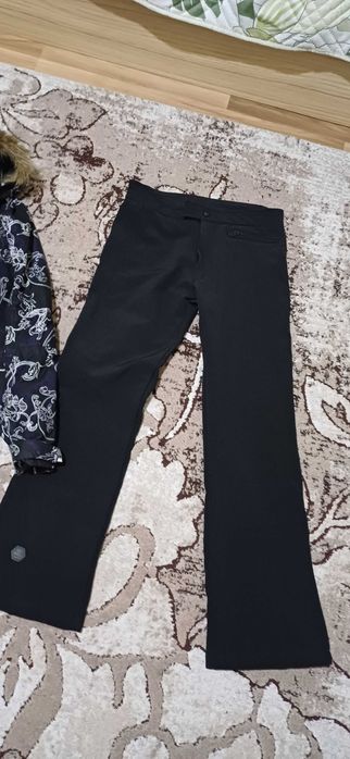 Туристическо дамско   яке и панталон