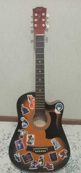 Акустическая гитара