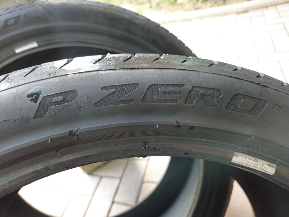 Продам резину 265 40 ZR21