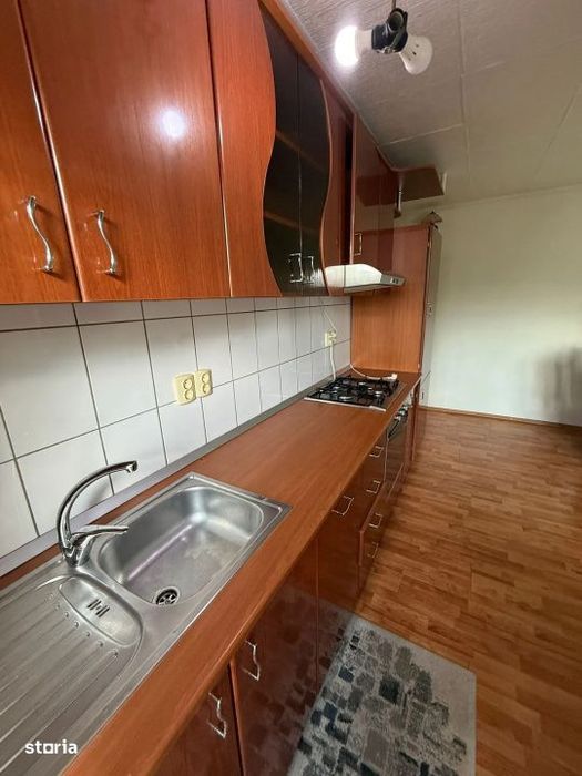 Apartament 3 camere, 49 mp, parcare, Bulevardul Bucuresti
