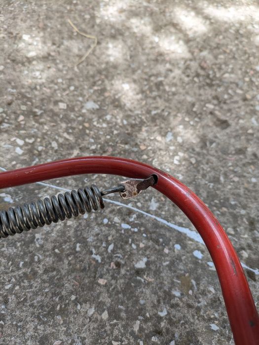 Ретро люлка тип люлеещо се конче