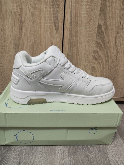 Off White Out Of Office Albi
