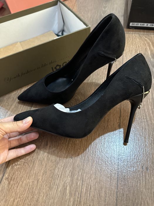 Лодочка туфли новая