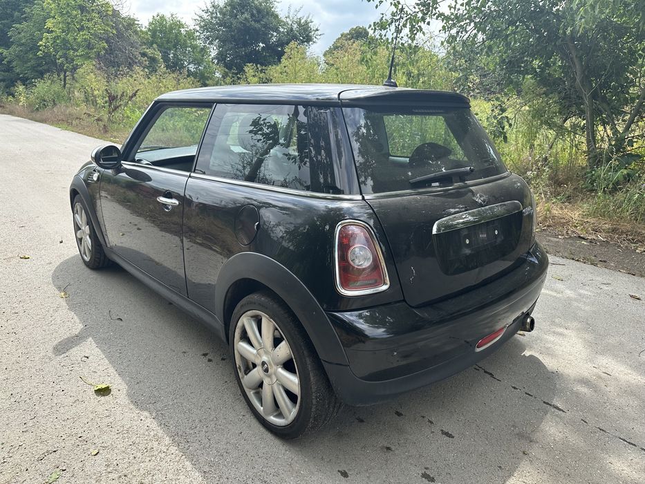 Mini Cooper 1.6 на части