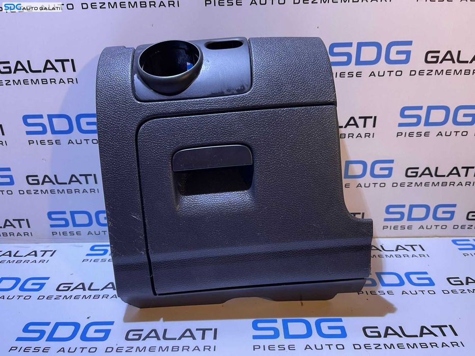 Rama Bloc Lumini Plastic Torpedo Torpedou Mic Bord Stanga Sofer Volkswagen Jetta 2006 - 2011 Cod 1K1858367 1K1858341 1K1857919D