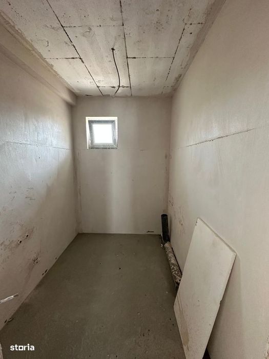 Casa individuala, cu etaj, in Clinceni