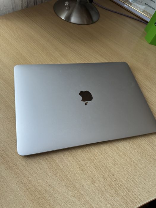 Macbook Air m1 8/256