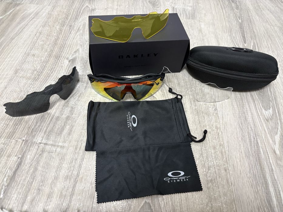 Ochelari Sport Oakley Radar EV , set complet cu 4 lentile si toc