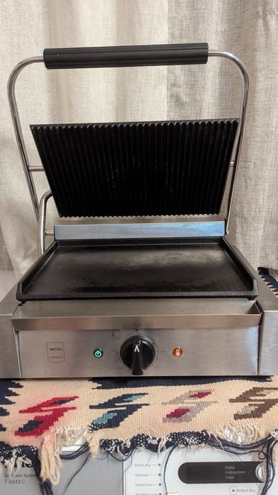 Metro Professional GPG1102 plită profesională 3000 W, fontă