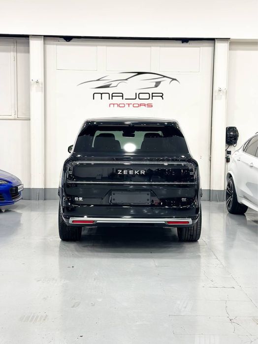 Bugun sotuvimizda Zeekr 9X