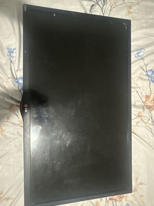 Продам 2 телевизора LG 40тыс каждая