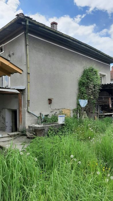 Продава се Къща в с. Орешак, Област Ловеч - 130 кв.м за 500 €/кв.м - Снимка #3