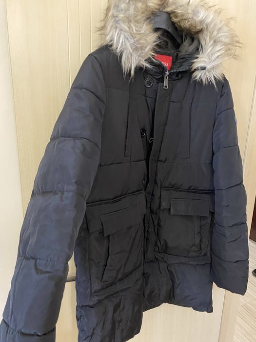 Guess мъжко зимно яке