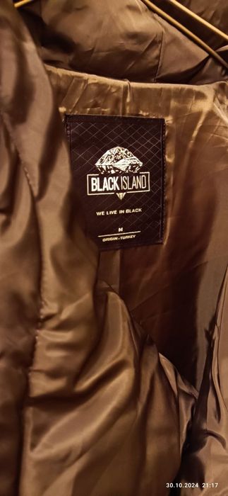Пуховик фирменный Black Island