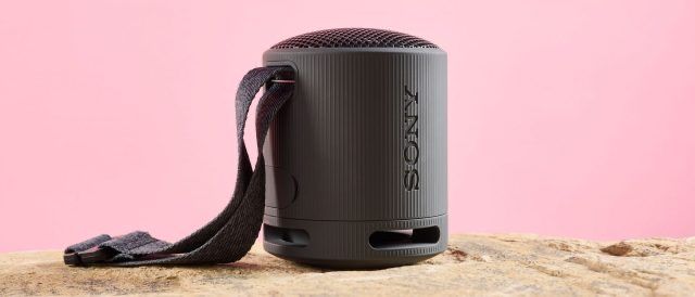 Новая Sony SRS-XB100 — компактная колонка