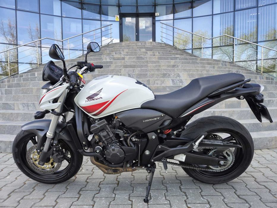 Honda Hornet 600 ~ Garantie ~ Rate FIXE ~