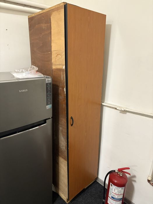 Soldat mobila dulap second hand 70 lei