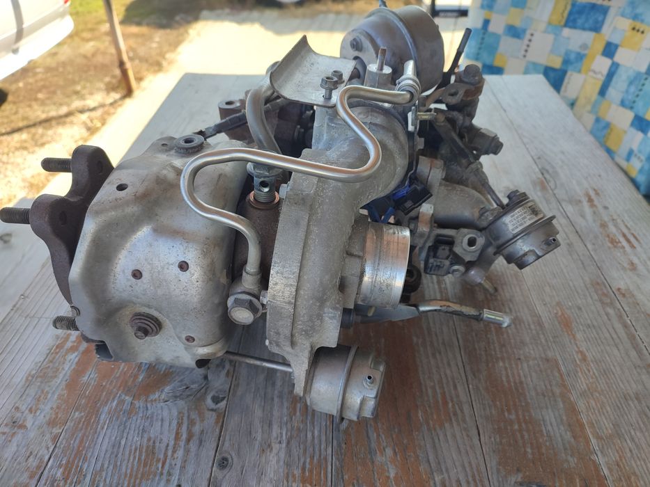 Турбини комплект за Мазда 2.2 D