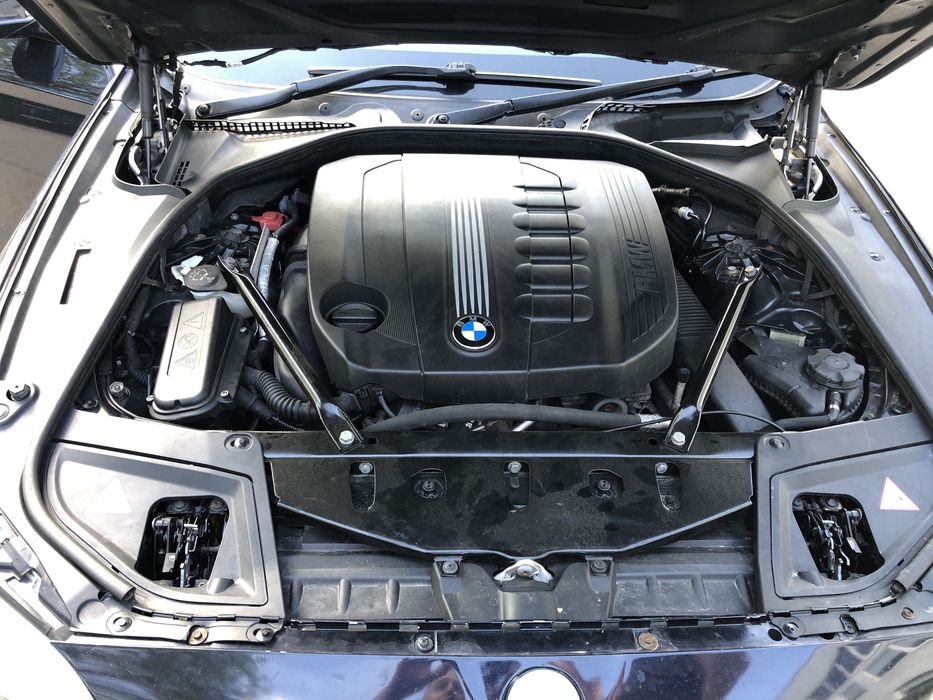 БМВ Ф10, 530д, М спорт На Части (BMW F10, 530d, M sport na chasti)