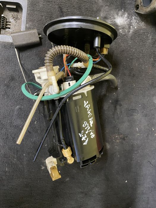 Pompa Motorina Rezervor Jaguar STyle 2.7Biturbo Pret 250 lei