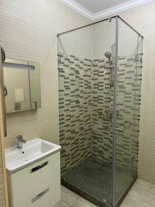 Продам 4-х комн квартиру