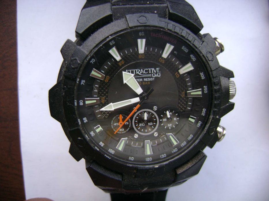 Продавам 5 кварцови часовника Q&Q,Swatch,Casio,Festina