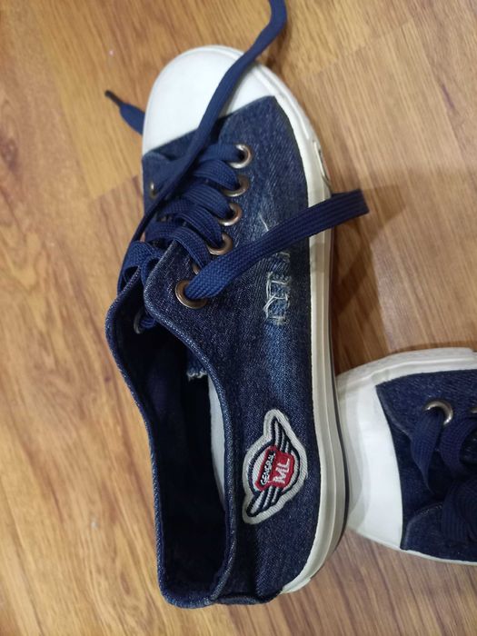 Продаются кеды отличного качества