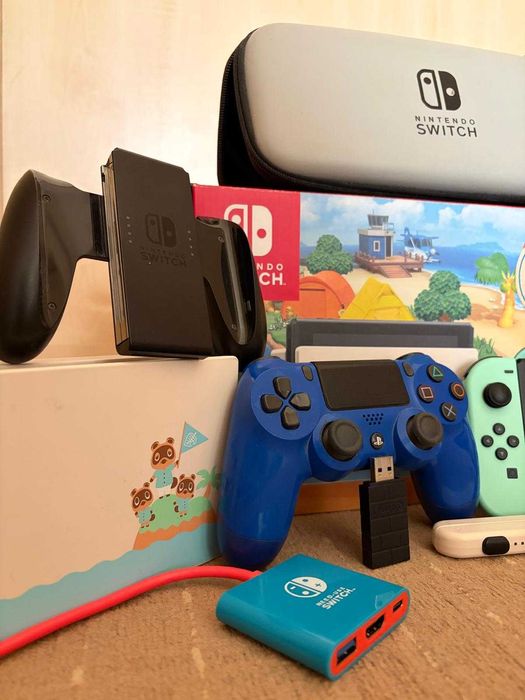 Nintendo Switch V2 + Jocuri + Accesorii (Impecabil)