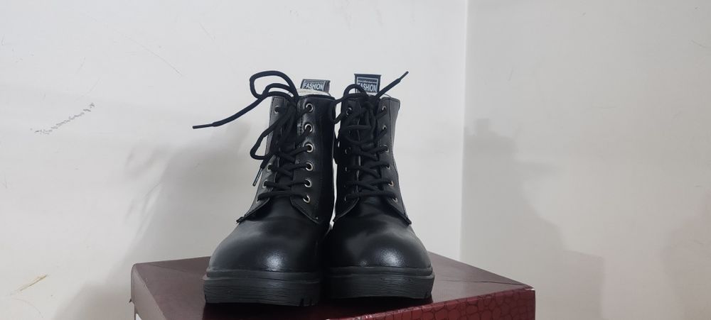 Сапоги и ботинки