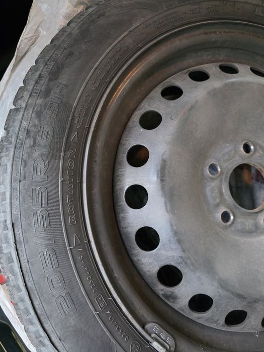 Set 4 jante cu anvelope