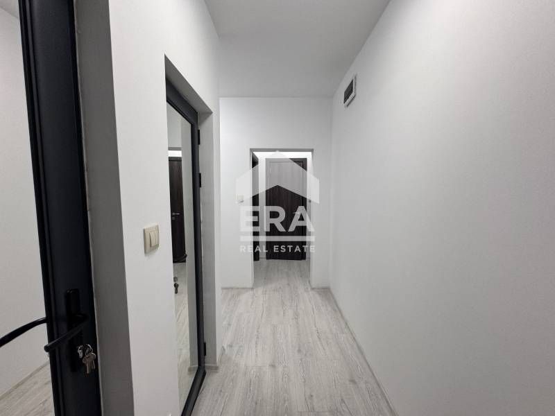 Продава се Тристаен апартамент в Варна, Младост 2 - 60 кв.м за 1189 €/кв.м - Снимка #4