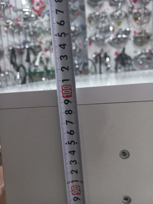 продаю  ветрина новая