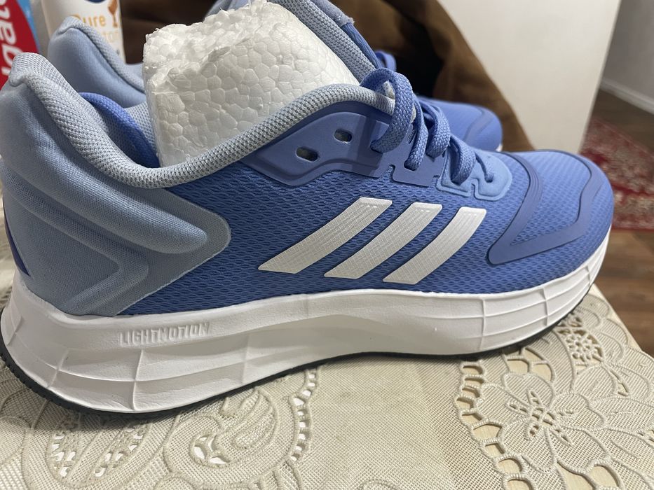 Мужские очень стильные кроссовки