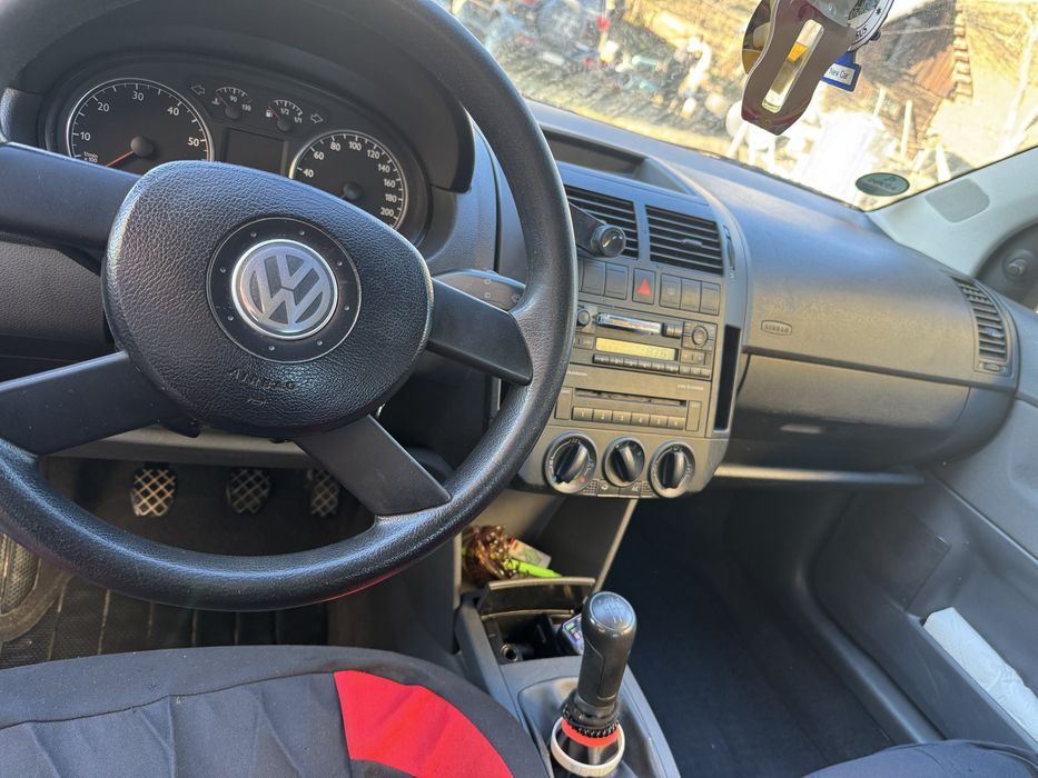 Vând Volkswagen Polo 1.2 benzină