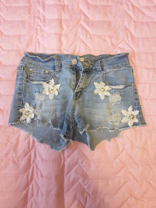 Къси панталонки С размер