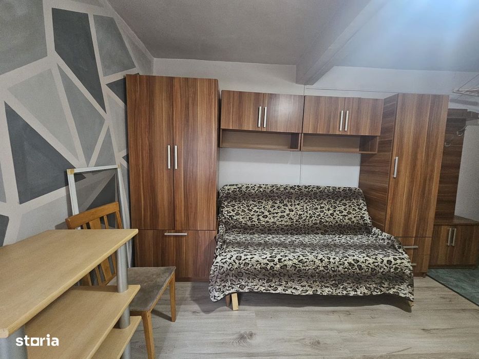 Garsonieră  Rogerius, de închiriat