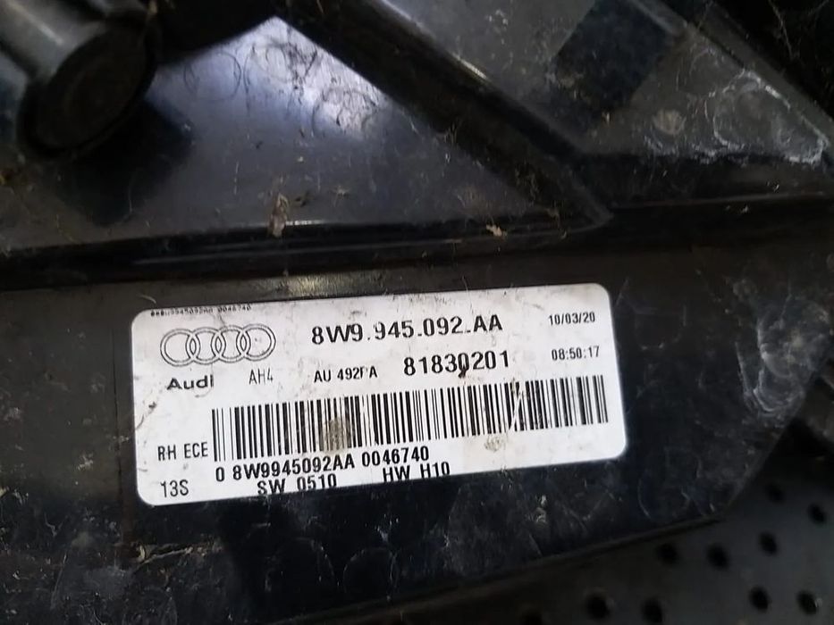 Stop tripla lampa dreapta led aripa audi a4 b9 8w break 8w9945092aa 81830201