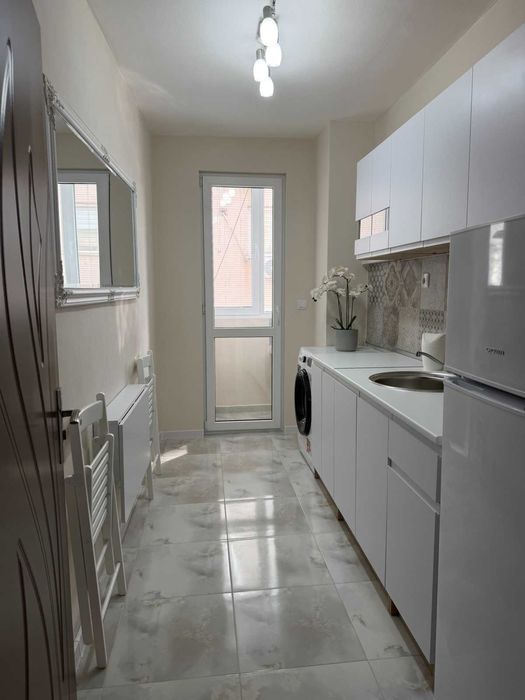 2-стаен апартамент, Широк център