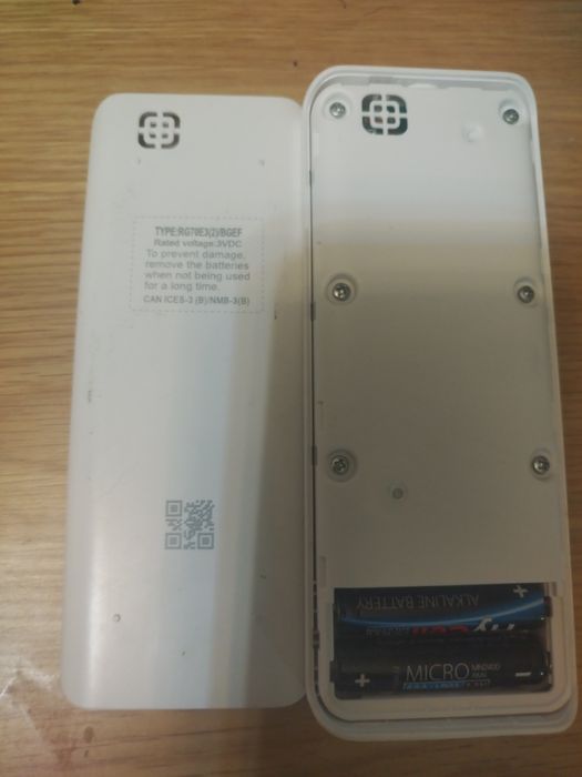 Telecomanda aer conditionat clima Midea  RG70E3(2)/BGEF