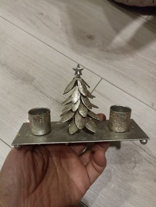 Сувенир дерево, внутри слоник