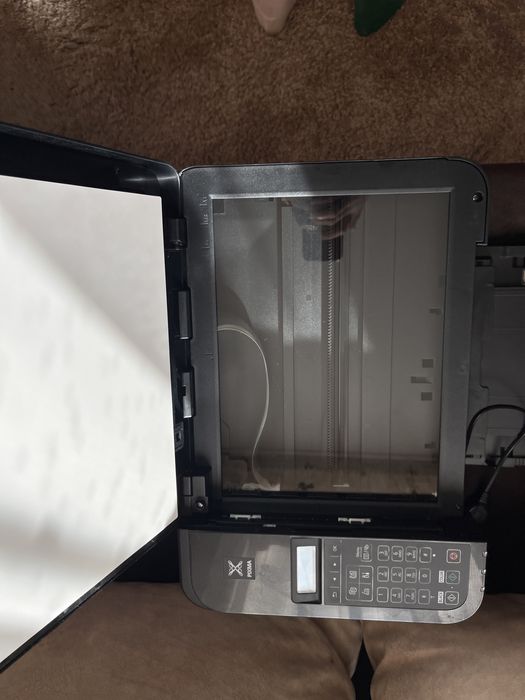 Imprimanta Canon Pixma TR4550 multifunctional și Wi-fi