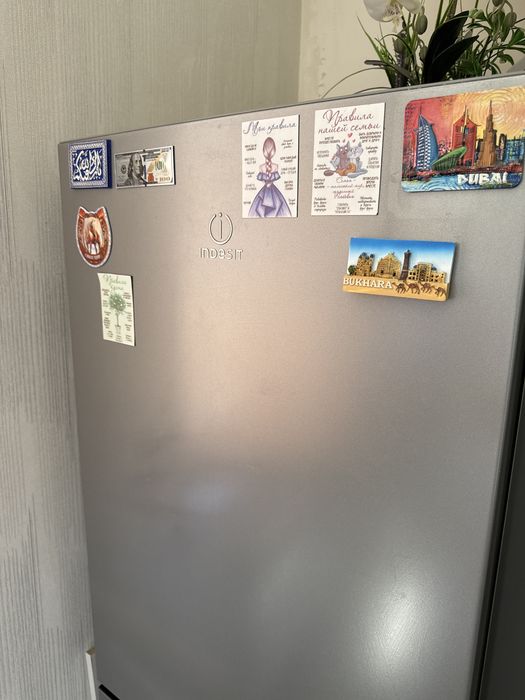 Холодильник сотилади Indesit