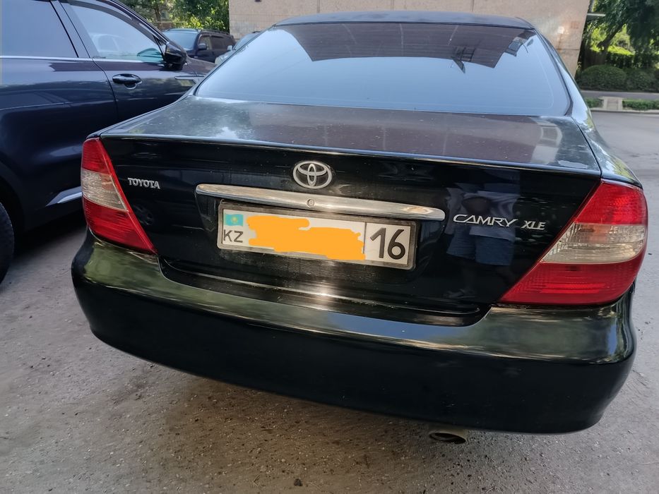 Toyota Camry  30