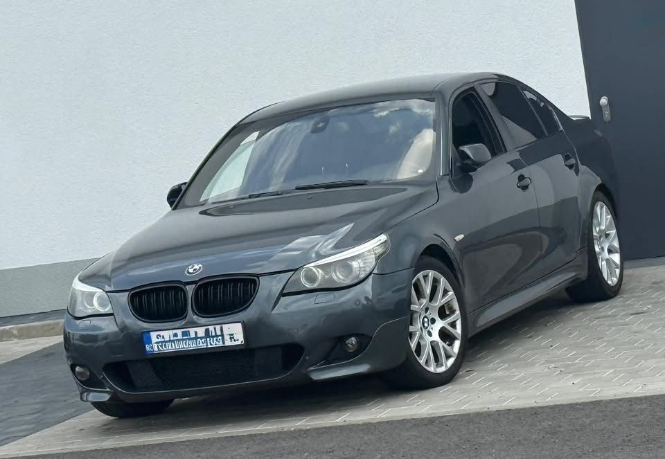 BMW Seria 5 E60 LCi/ 2008/ 520d/ Pachet M/ AUTOMAT Joystick / Bi-Xenon